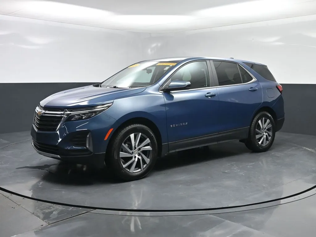Blue 2024 Chevrolet Equinox LT for sale in Terre Haute, IN