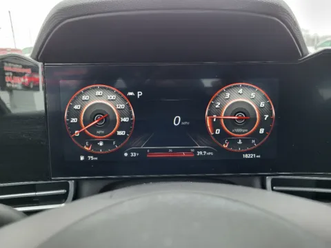 More photos of 2023 Hyundai Elantra SEL at Dorsett Nissan, IN