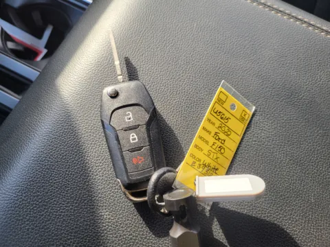 More photos of 2022 Ford F-150 XL at Dorsett Nissan, IN