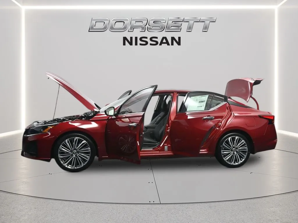 2025 Nissan Altima SL - Photo 27