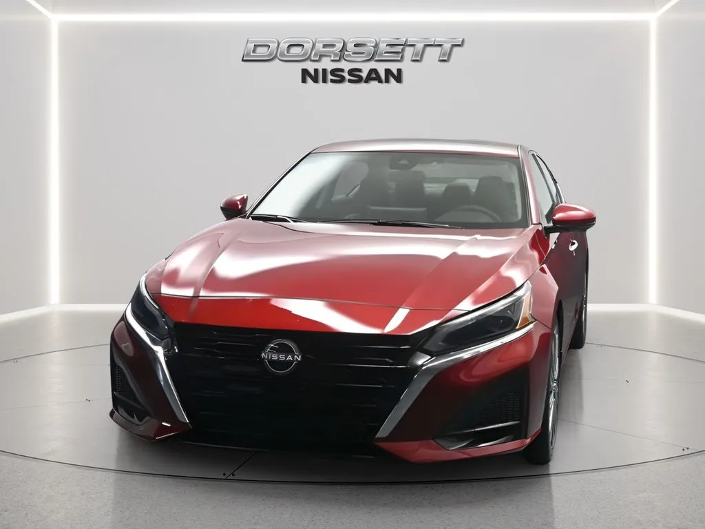 2025 Nissan Altima SL - Photo 25