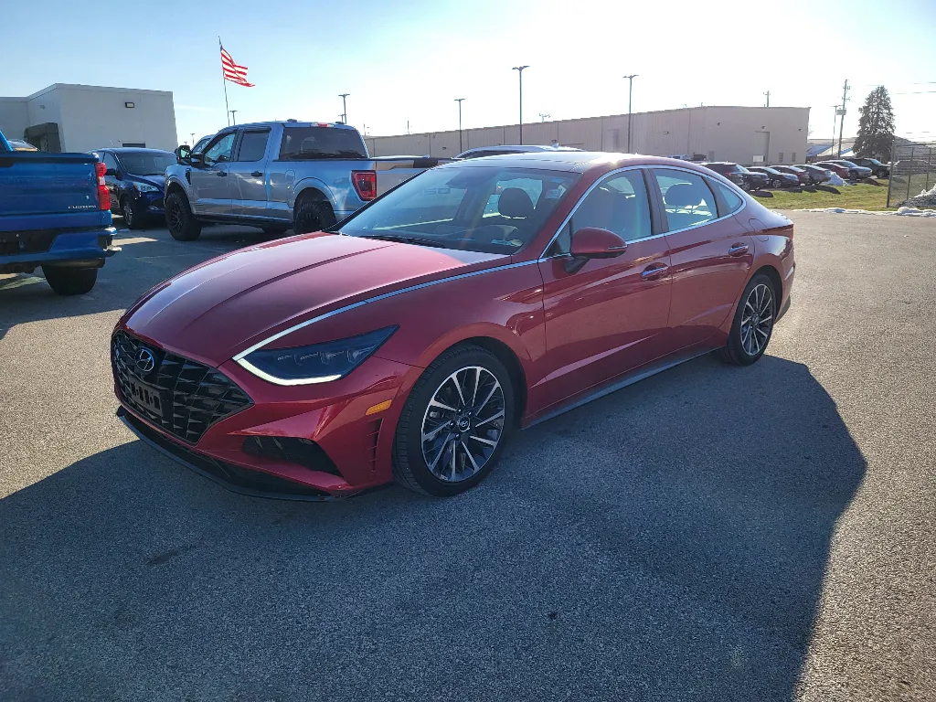 Red 2020 Hyundai Sonata Limited for sale in Terre Haute, IN