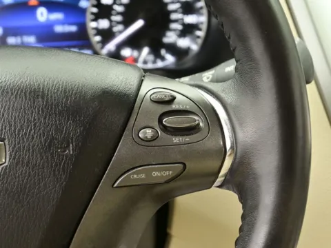 Photos of 2021 Nissan Murano Platinum for sale in Terre Haute, IN at Dorsett Nissan