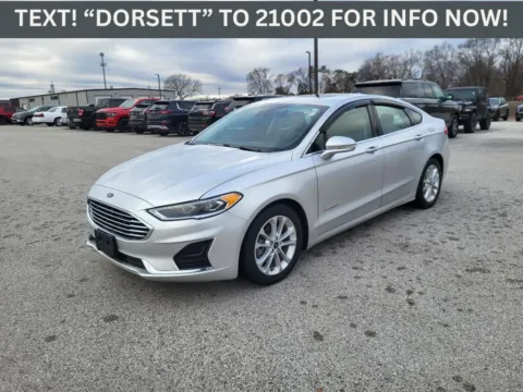 Silver 2019 Ford Fusion Hybrid SEL for sale in Terre Haute, IN