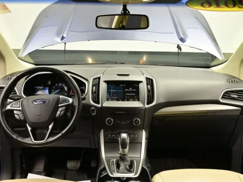 Photos of 2016 Ford Edge SEL for sale in Terre Haute, IN at Dorsett Nissan