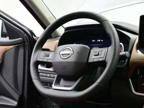 More photos of 2026 Nissan Rogue Platinum at Dorsett Nissan, IN