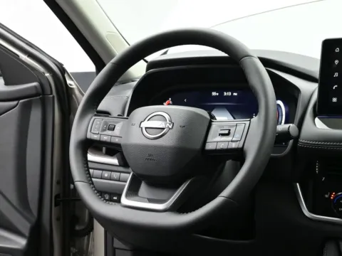 More photos of 2026 Nissan Rogue Platinum at Dorsett Nissan, IN
