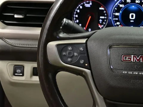 More photos of 2019 GMC Acadia Denali at Dorsett Nissan, IN