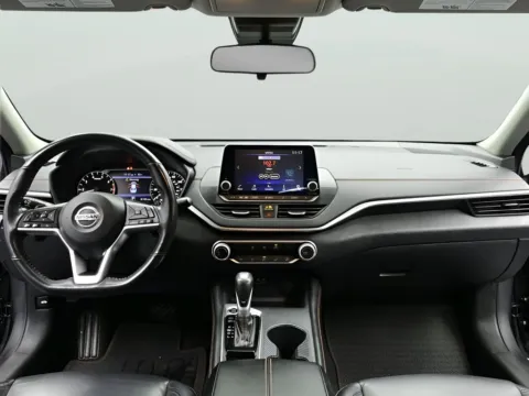 Photos of 2022 Nissan Altima 2.5 SR for sale in Terre Haute, IN at Dorsett Nissan