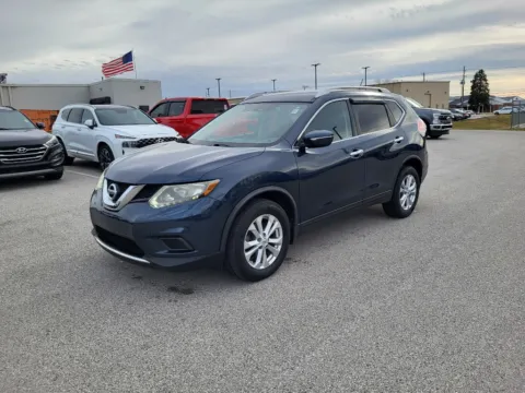 Blue 2015 Nissan Rogue SV for sale in Terre Haute, IN