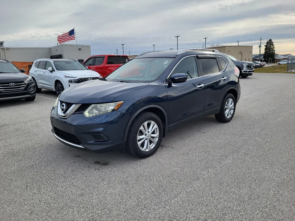 Blue 2015 Nissan Rogue SV for sale in Terre Haute, IN