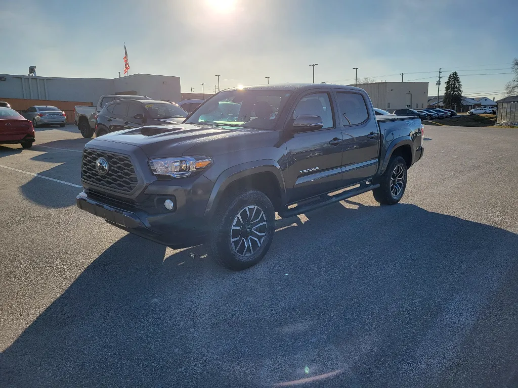 2022 Toyota Tacoma TRD Sport