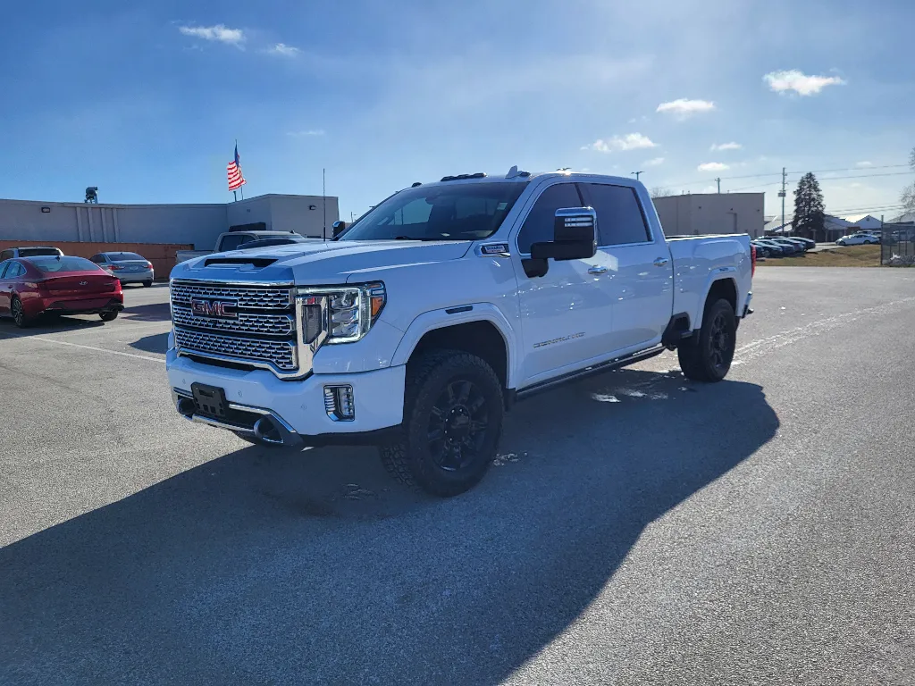 2022 GMC Sierra 2500 Denali for sale in Terre Haute, IN