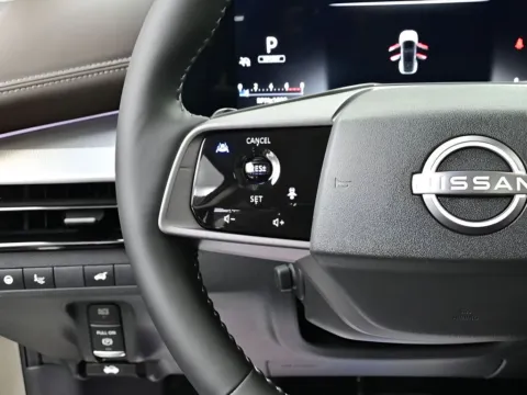 More photos of 2026 Nissan Murano Platinum at Dorsett Nissan, IN