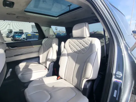 More photos of 2022 Hyundai Palisade Calligraphy at Dorsett Nissan, IN