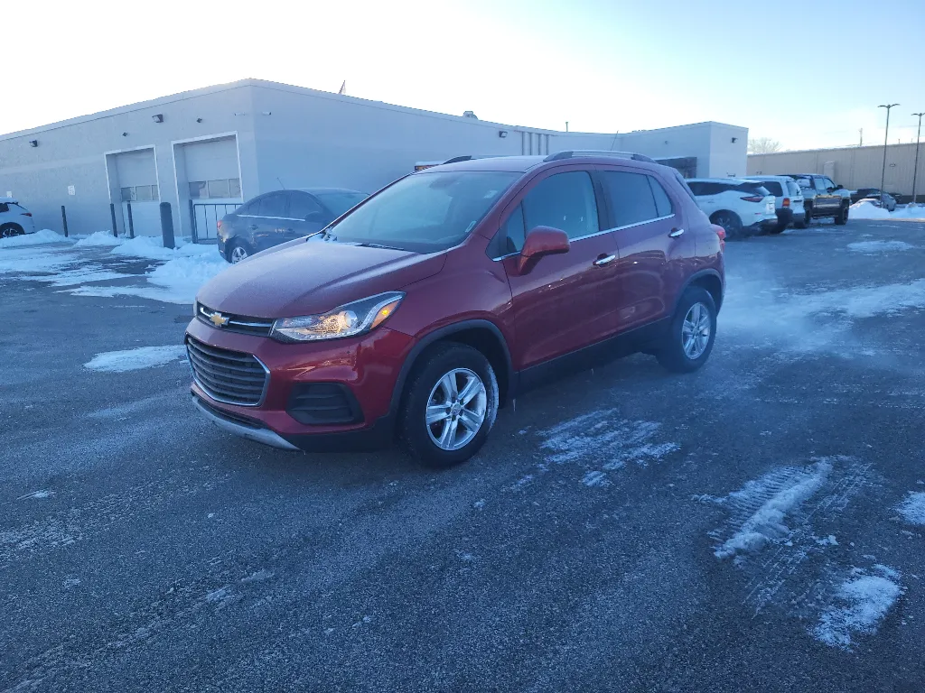 Red 2018 Chevrolet Trax LT for sale in Terre Haute, IN
