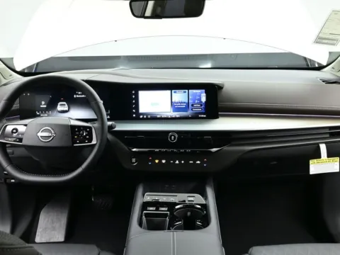 Photos of 2026 Nissan Murano Platinum for sale in Terre Haute, IN at Dorsett Nissan