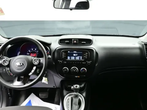 Photos of 2018 Kia Soul for sale in Terre Haute, IN at Dorsett Nissan