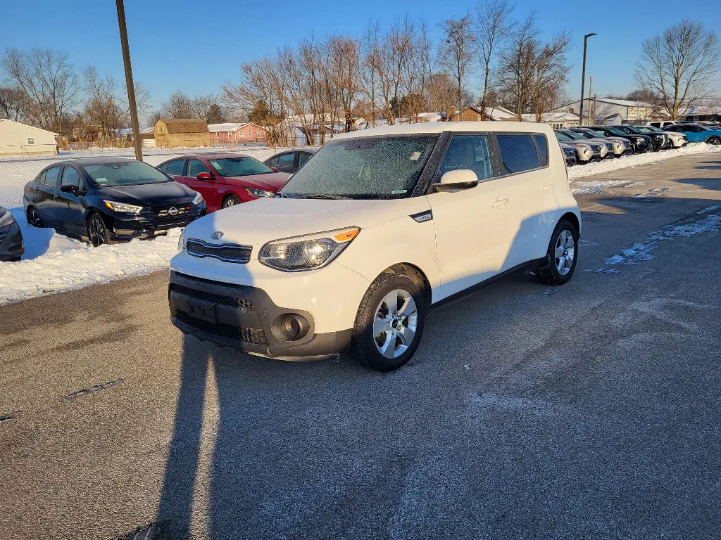 White 2018 Kia Soul for sale in Terre Haute, IN