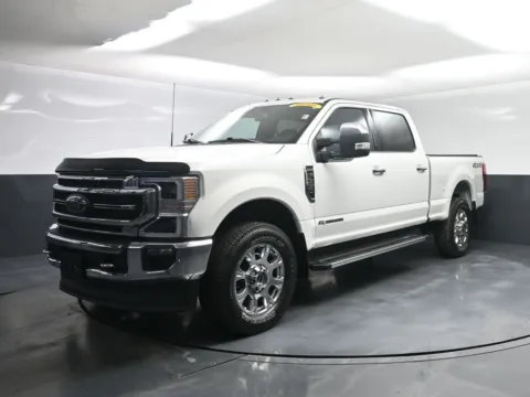 White 2022 Ford F-350 Super Duty LARIAT for sale in Terre Haute, IN