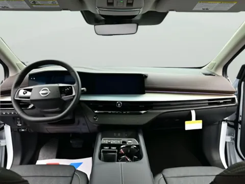 Photos of 2025 Nissan Murano Platinum for sale in Terre Haute, IN at Dorsett Nissan