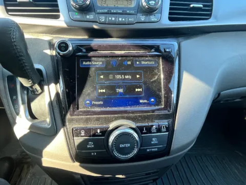 More photos of 2017 Honda Odyssey Touring Elite at Dorsett Nissan, IN