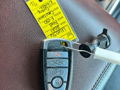 Photos of 2021 Ford F-150 LARIAT for sale in Terre Haute, IN at Dorsett Nissan