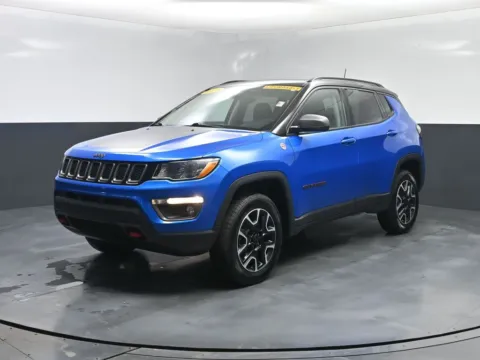 Black 2019 Jeep Compass Trailhawk for sale in Terre Haute, IN