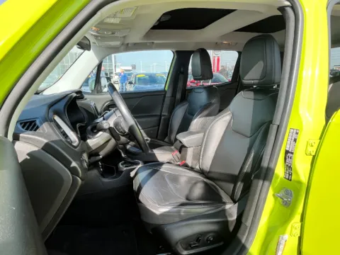 Photos of 2017 Jeep Renegade Limited for sale in Terre Haute, IN at Dorsett Nissan