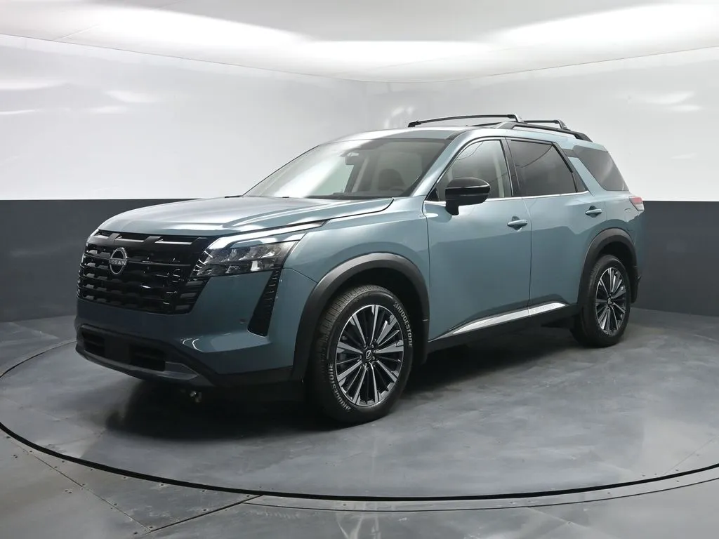 Green 2026 Nissan Pathfinder Platinum for sale in Terre Haute, IN