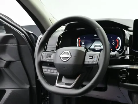 More photos of 2026 Nissan Pathfinder Platinum at Dorsett Nissan, IN