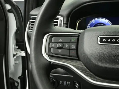 More photos of 2024 Jeep Wagoneer L Series II at Dorsett Nissan, IN