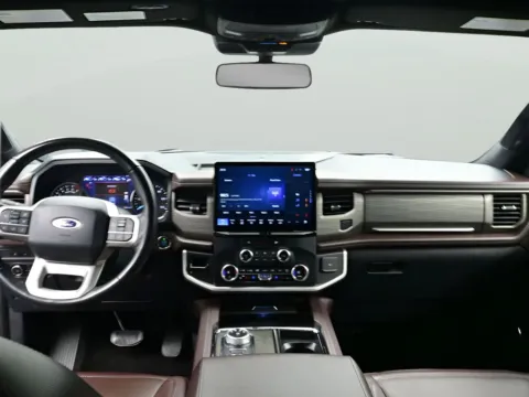 Photos of 2024 Ford Expedition Limited for sale in Terre Haute, IN at Dorsett Nissan