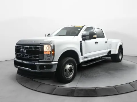 White 2025 Ford F-350 Super Duty XLT for sale in Terre Haute, IN