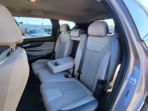 More photos of 2020 Hyundai Santa Fe SEL at Dorsett Nissan, IN