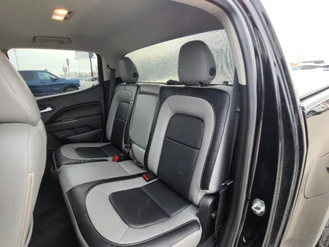 More photos of 2022 Chevrolet Colorado 4WD LT at Dorsett Nissan, IN