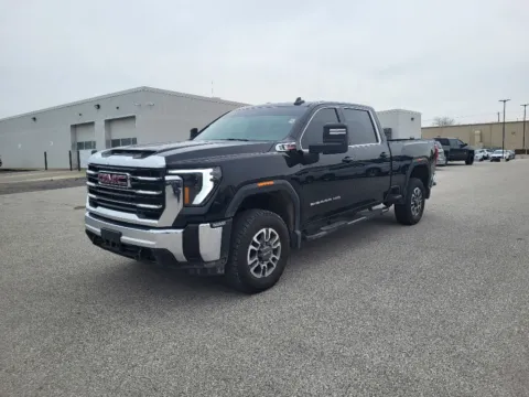 Black 2024 GMC Sierra 2500 SLE for sale in Terre Haute, IN
