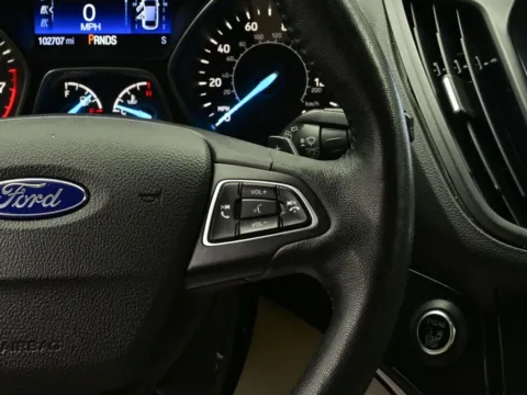 More photos of 2017 Ford Escape Titanium at Dorsett Nissan, IN