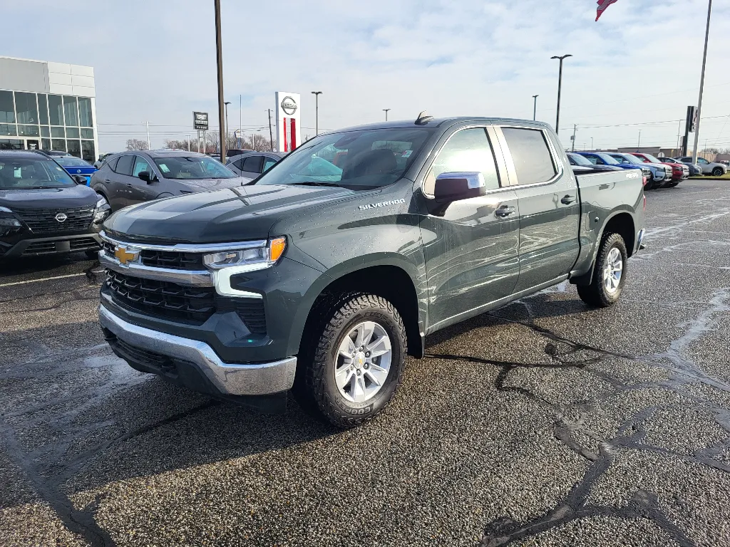 Gray 2025 Chevrolet Silverado 1500 LT for sale in Terre Haute, IN