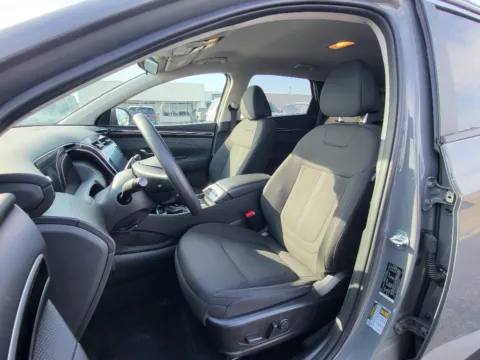 More photos of 2024 Hyundai Tucson SEL at Dorsett Nissan, IN