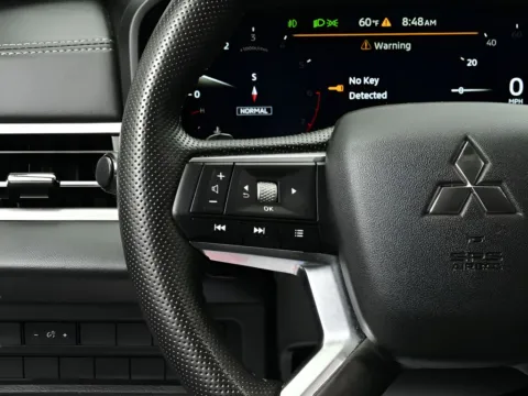 More photos of 2025 Mitsubishi Outlander SEL at Dorsett Nissan, IN