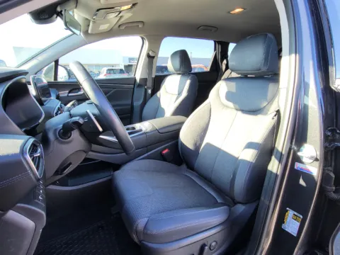 More photos of 2023 Hyundai Santa Fe SEL at Dorsett Nissan, IN