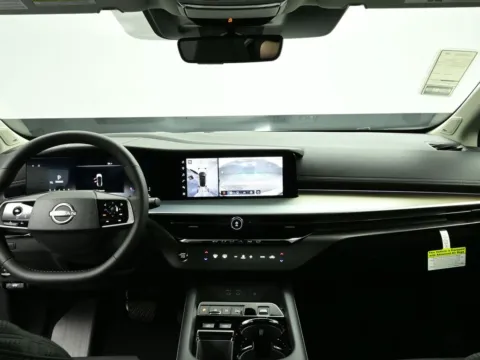 Photos of 2026 Nissan Murano Platinum for sale in Terre Haute, IN at Dorsett Nissan