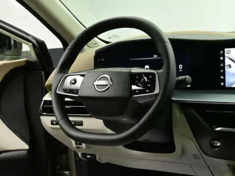 More photos of 2026 Nissan Murano Platinum at Dorsett Nissan, IN