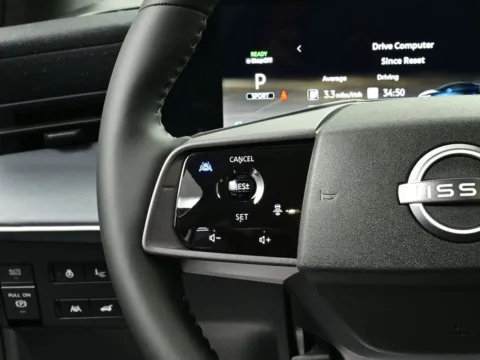 More photos of 2026 Nissan LEAF PLATINUM+ at Dorsett Nissan, IN