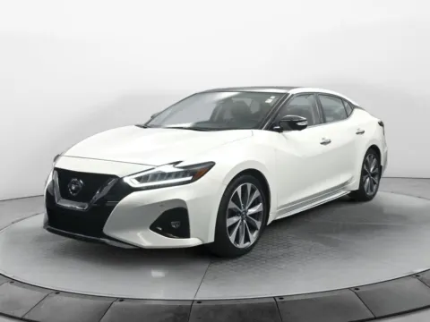 White 2019 Nissan Maxima Platinum for sale in Terre Haute, IN