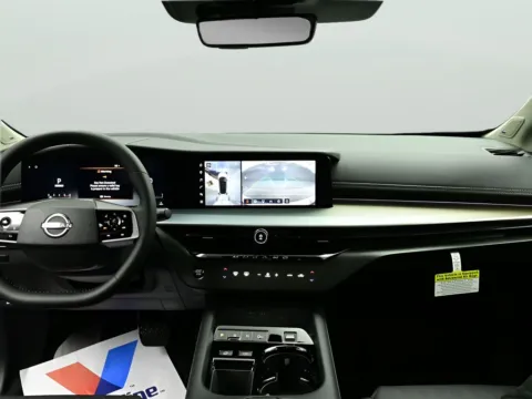 Photos of 2026 Nissan Murano Platinum for sale in Terre Haute, IN at Dorsett Nissan