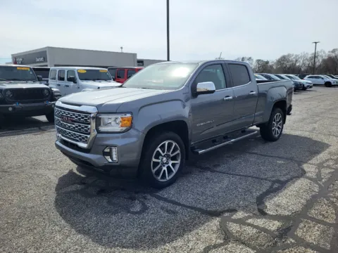 Gray 2022 GMC Canyon 4WD Denali for sale in Terre Haute, IN