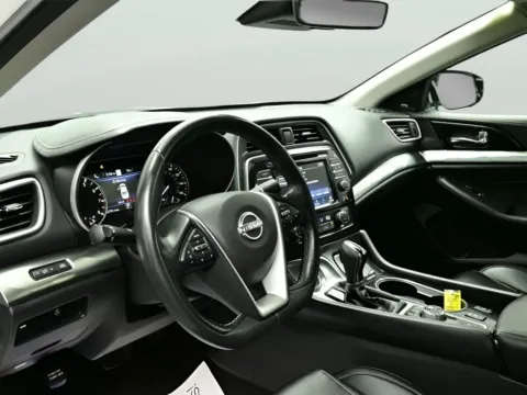 Photos of 2023 Nissan Maxima SL for sale in Terre Haute, IN at Dorsett Nissan