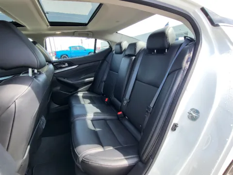 More photos of 2023 Nissan Maxima SL at Dorsett Nissan, IN